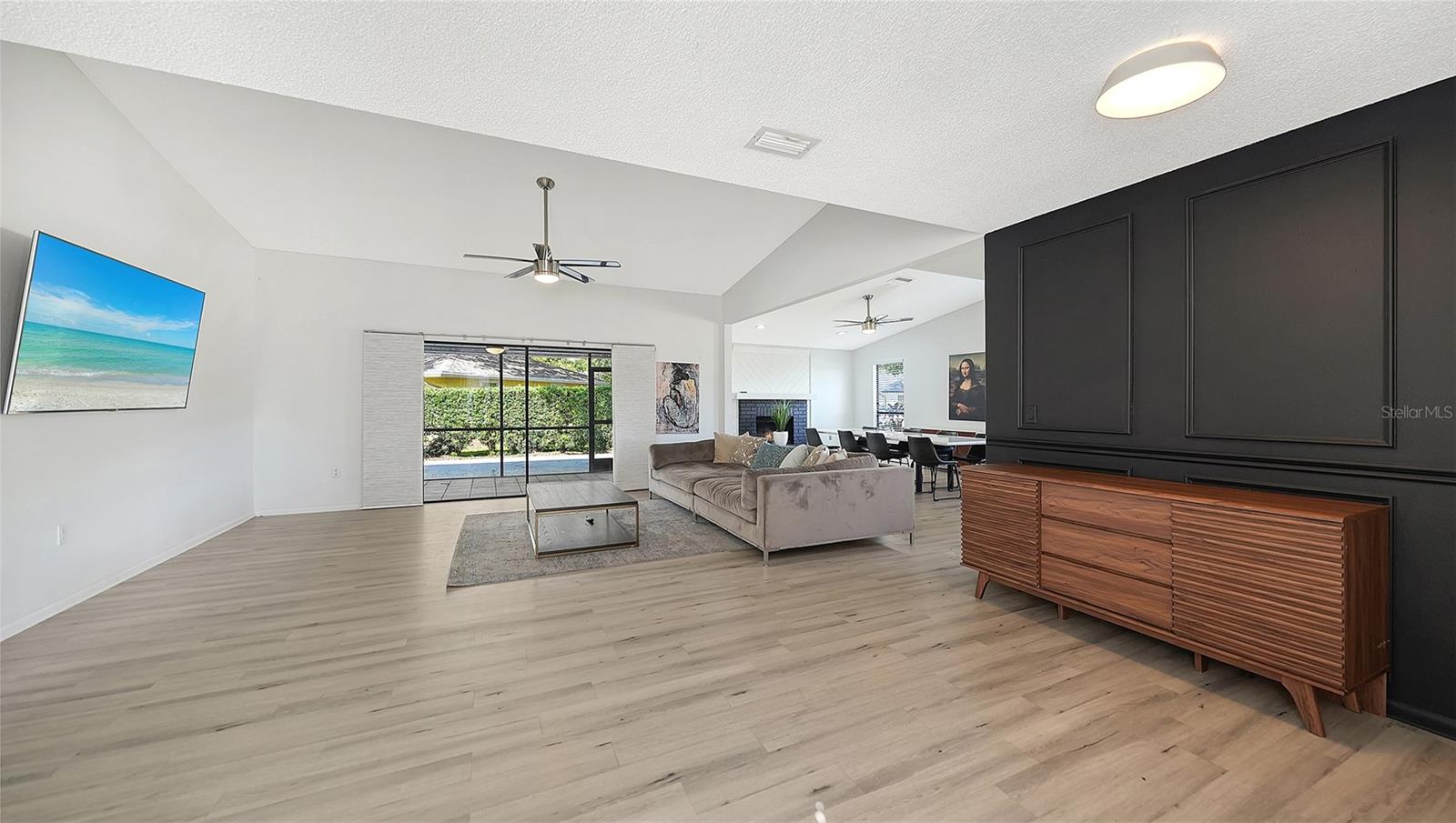 5744 AUGUSTA CIR — photo 19