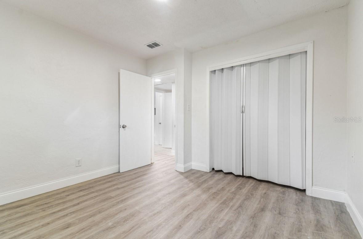 1807 E BOUGAINVILLEA AVE — photo 16