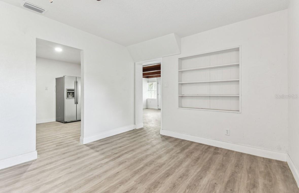 1807 E BOUGAINVILLEA AVE — photo 11