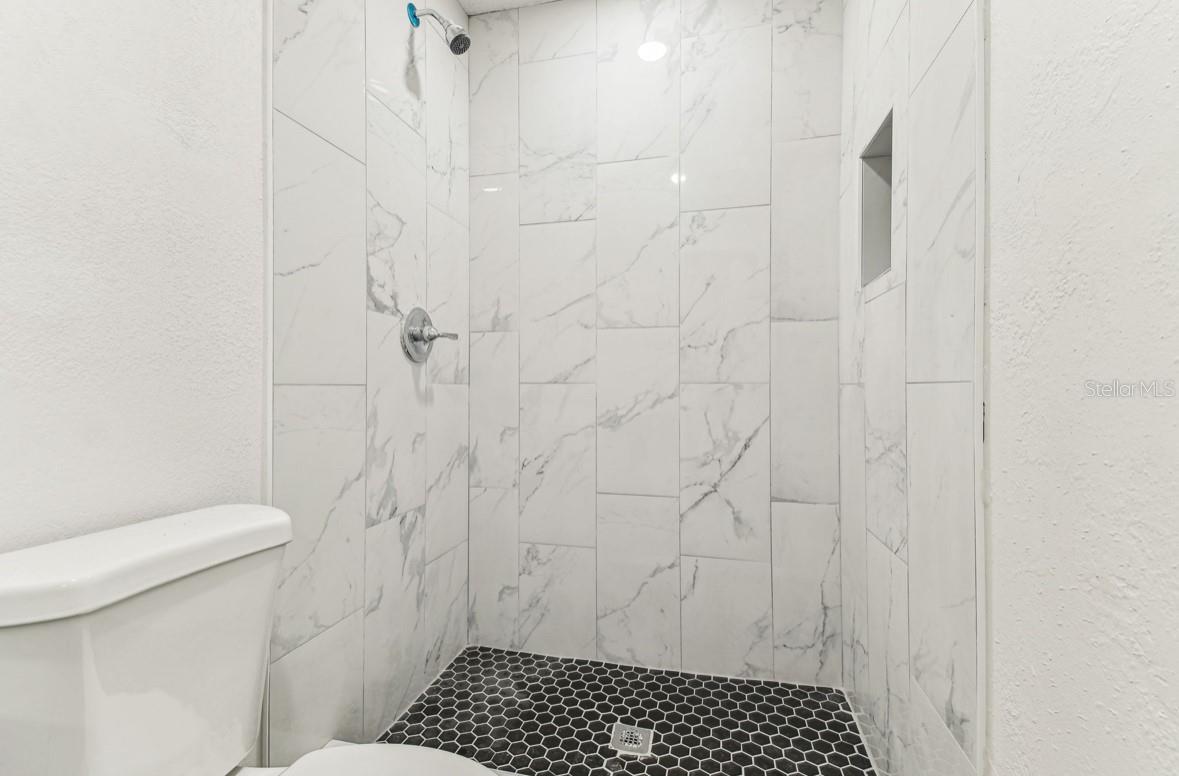 1807 E BOUGAINVILLEA AVE — photo 13