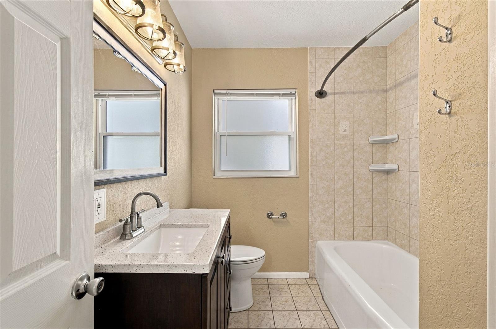 4214 W NORTH B ST — photo 13