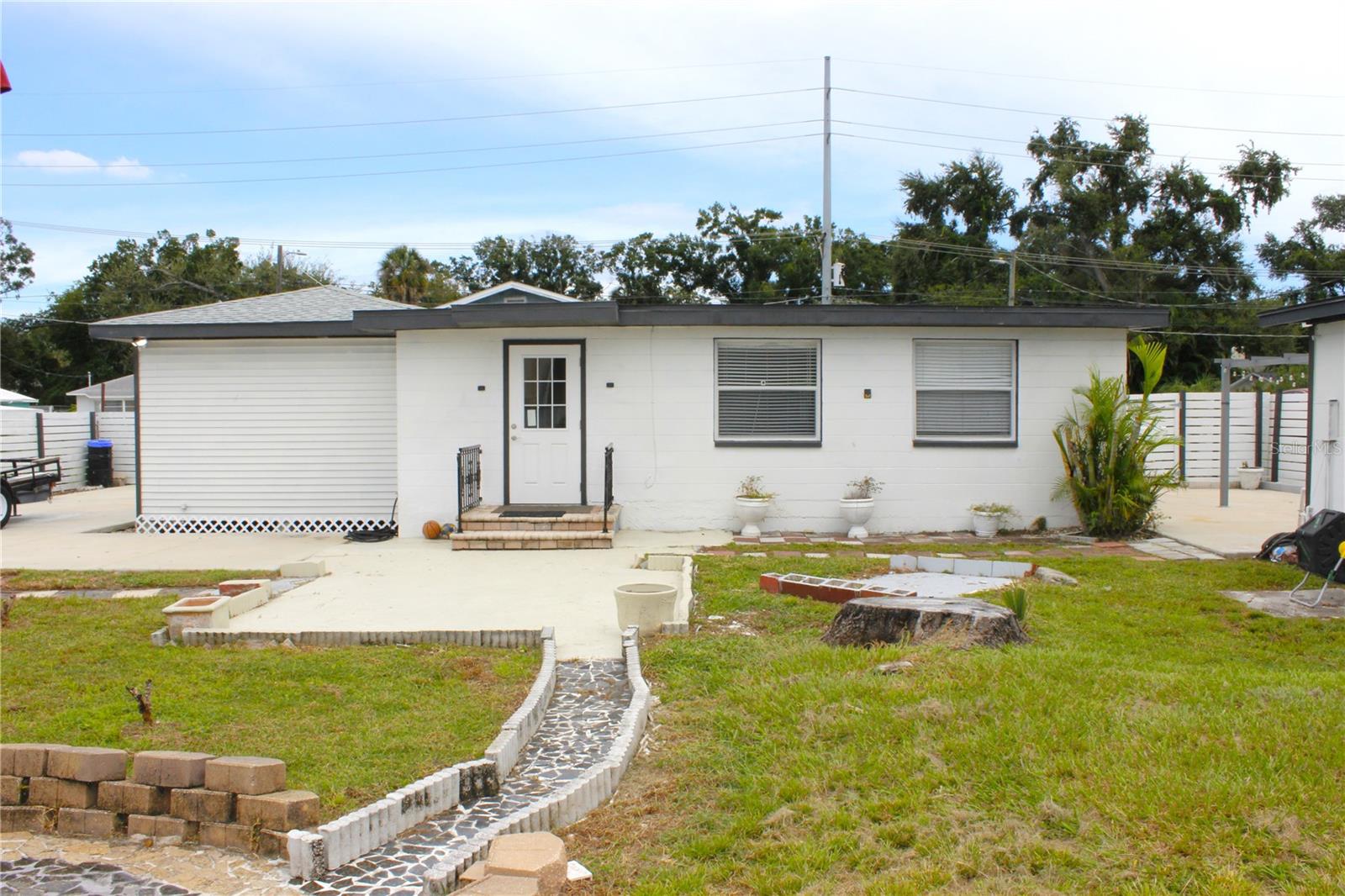 8512 SUNBEAM LN — photo 52