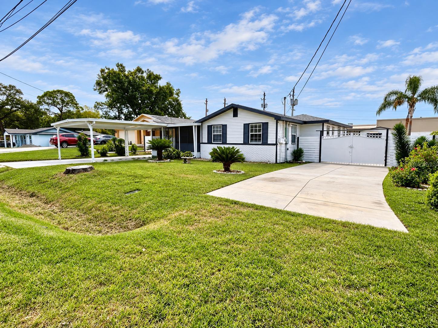 8512 SUNBEAM LN — photo 2