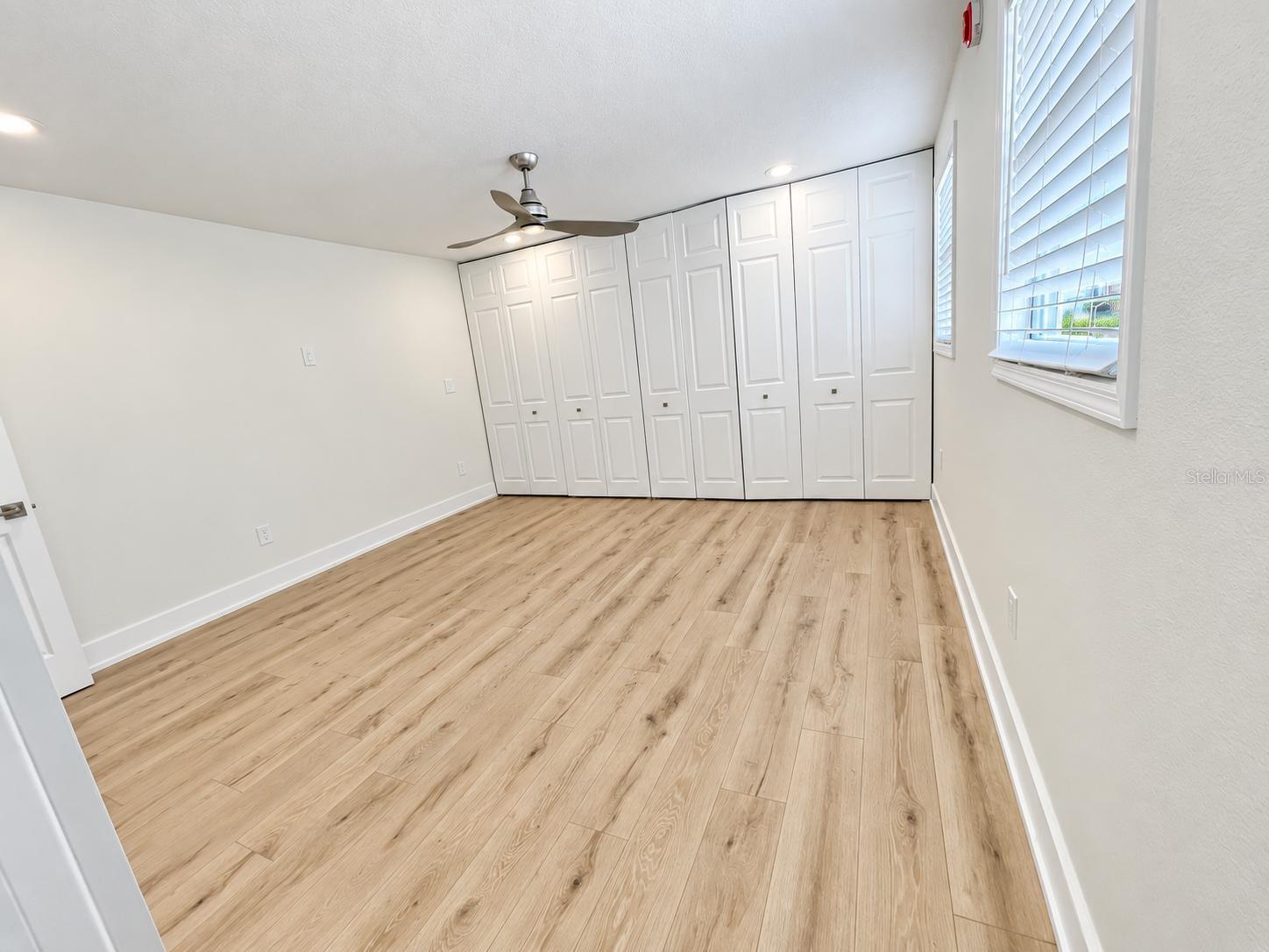 8512 SUNBEAM LN — photo 34