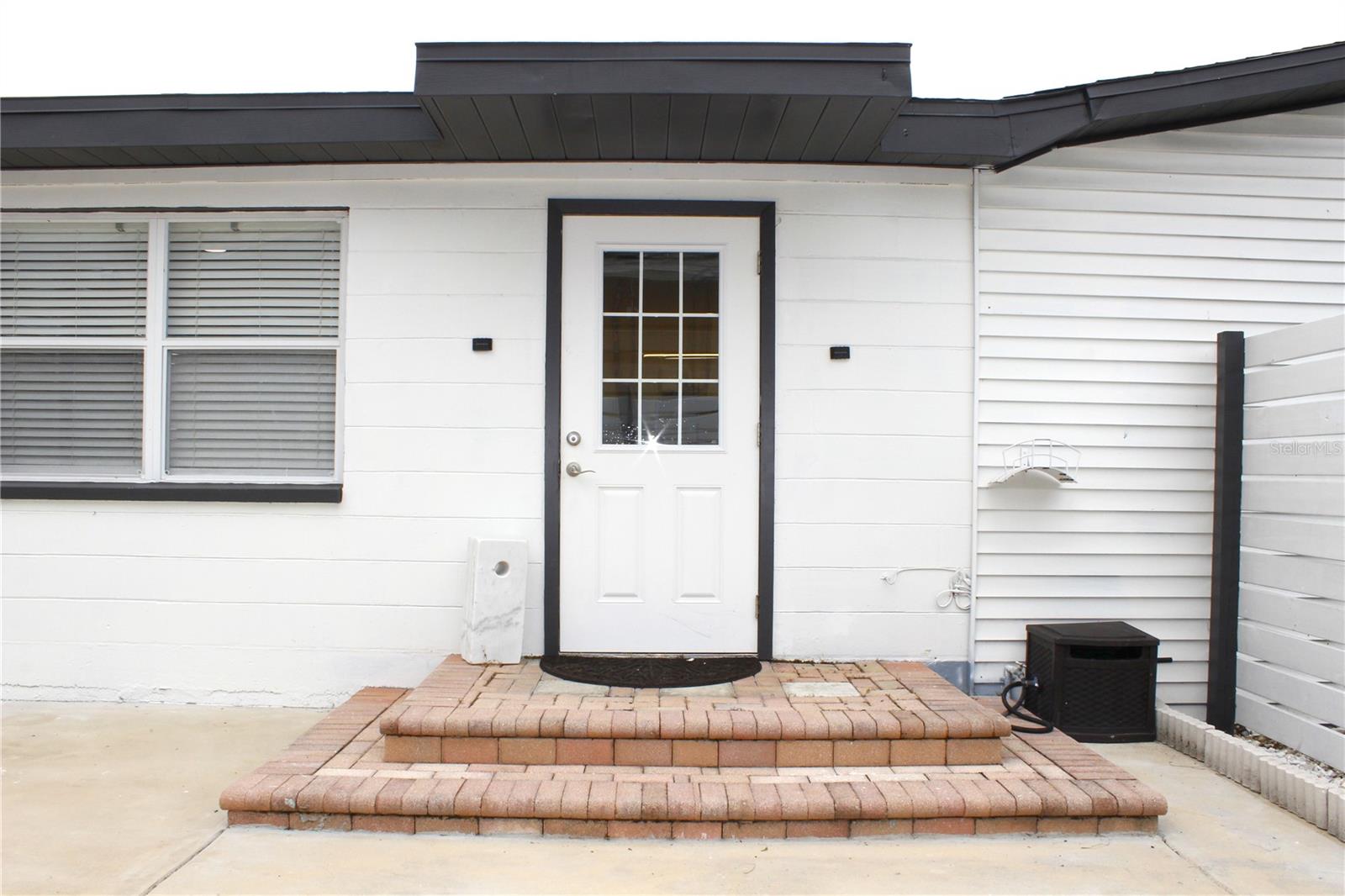 8512 SUNBEAM LN — photo 49