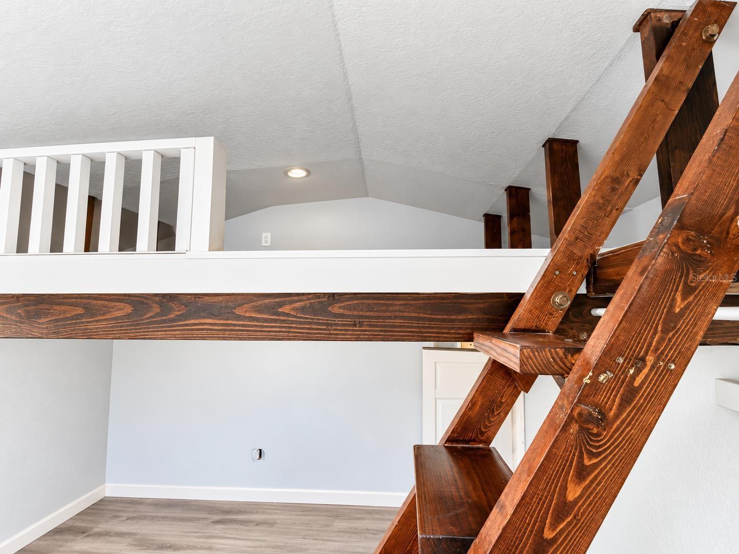 8512 SUNBEAM LN — photo 64