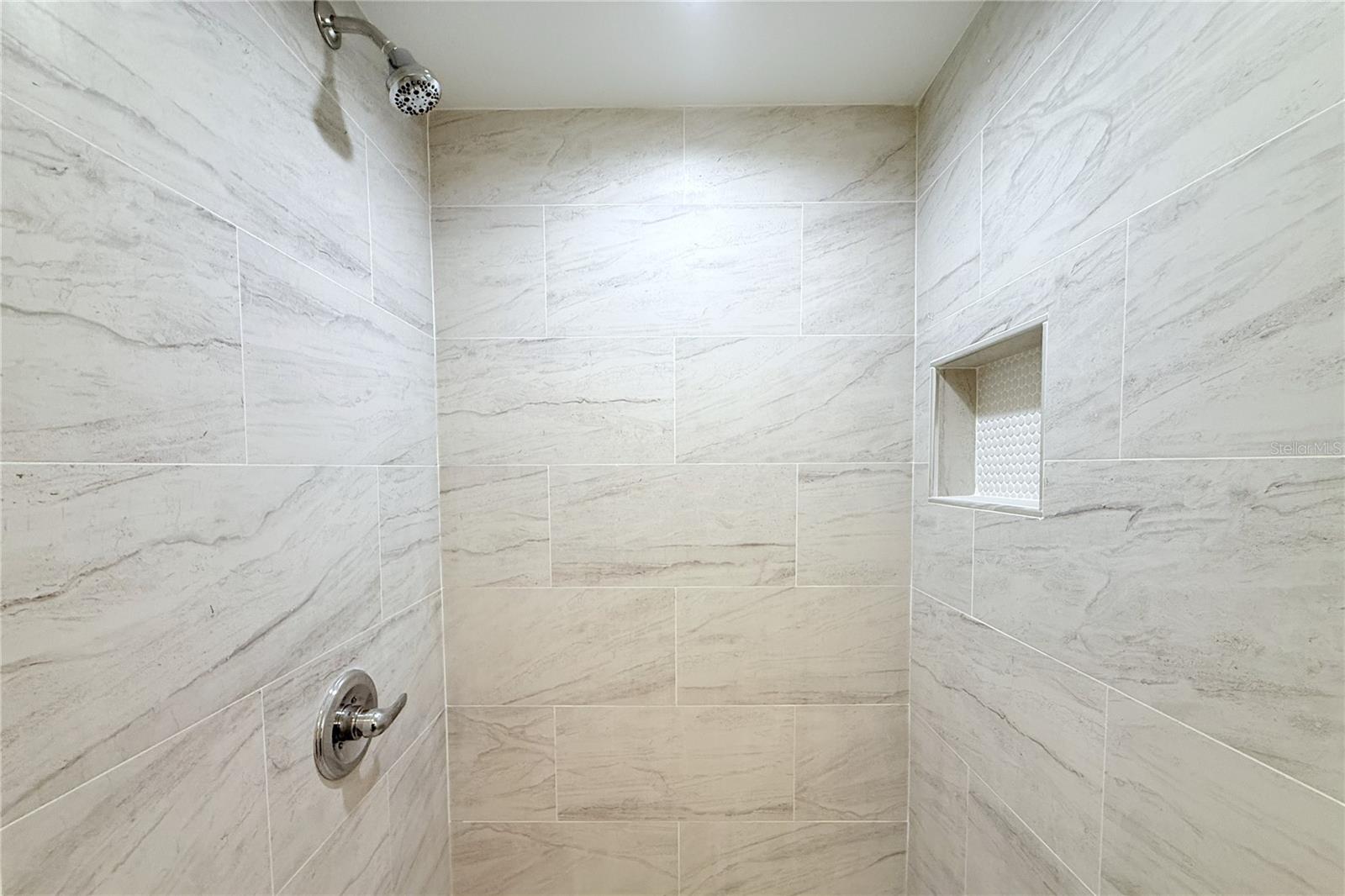 8512 SUNBEAM LN — photo 39
