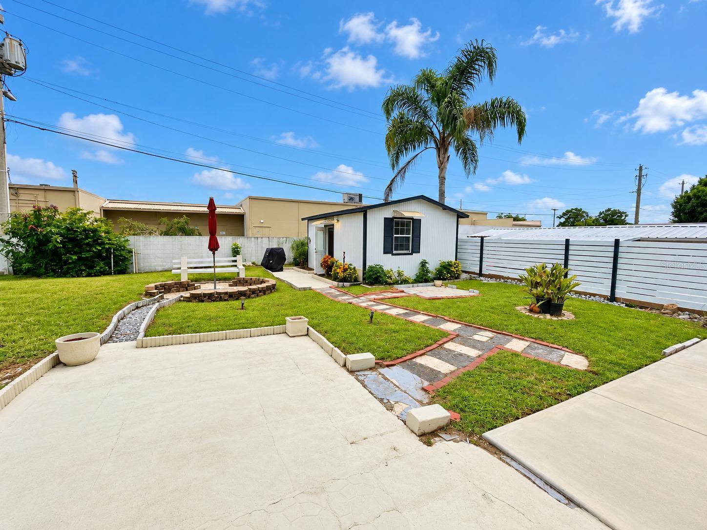 8512 SUNBEAM LN — photo 54