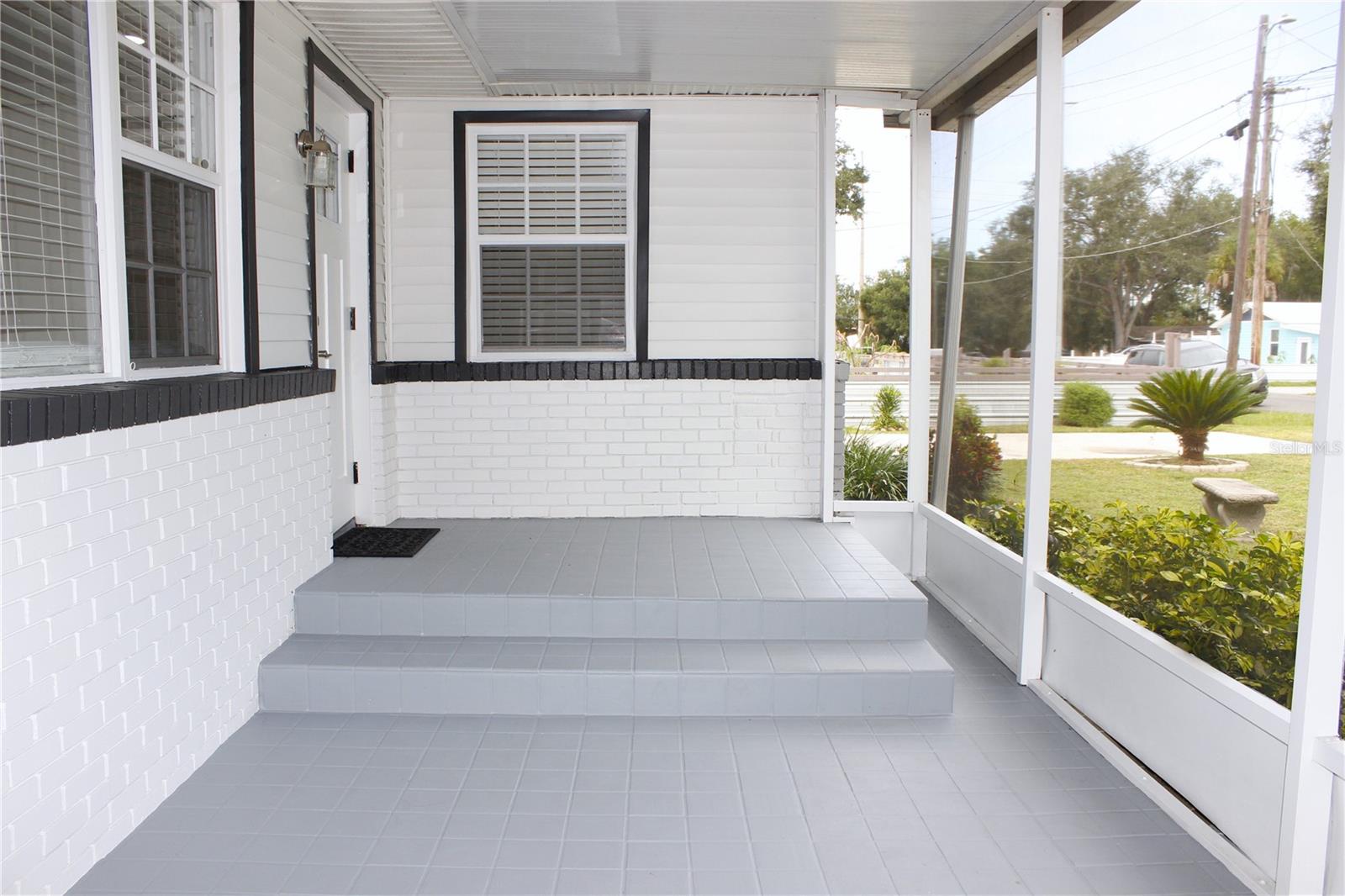 8512 SUNBEAM LN — photo 10