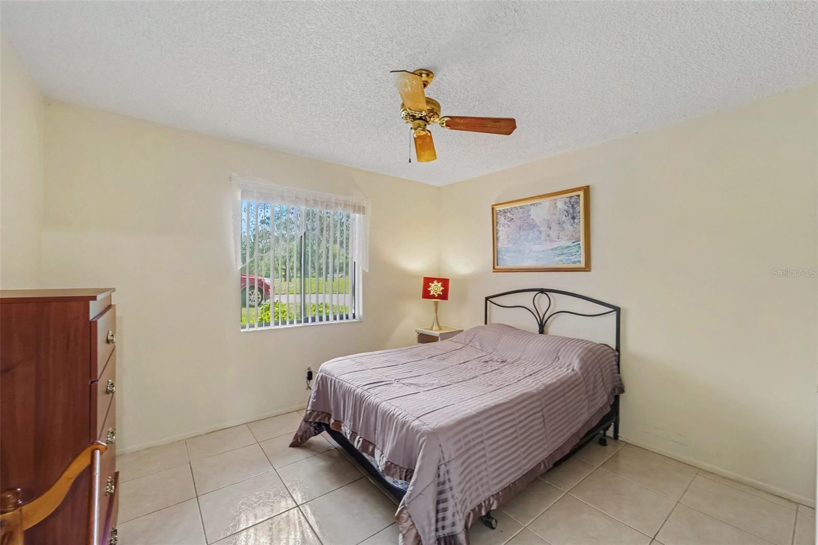 7425 GREYSTONE DR — photo 8
