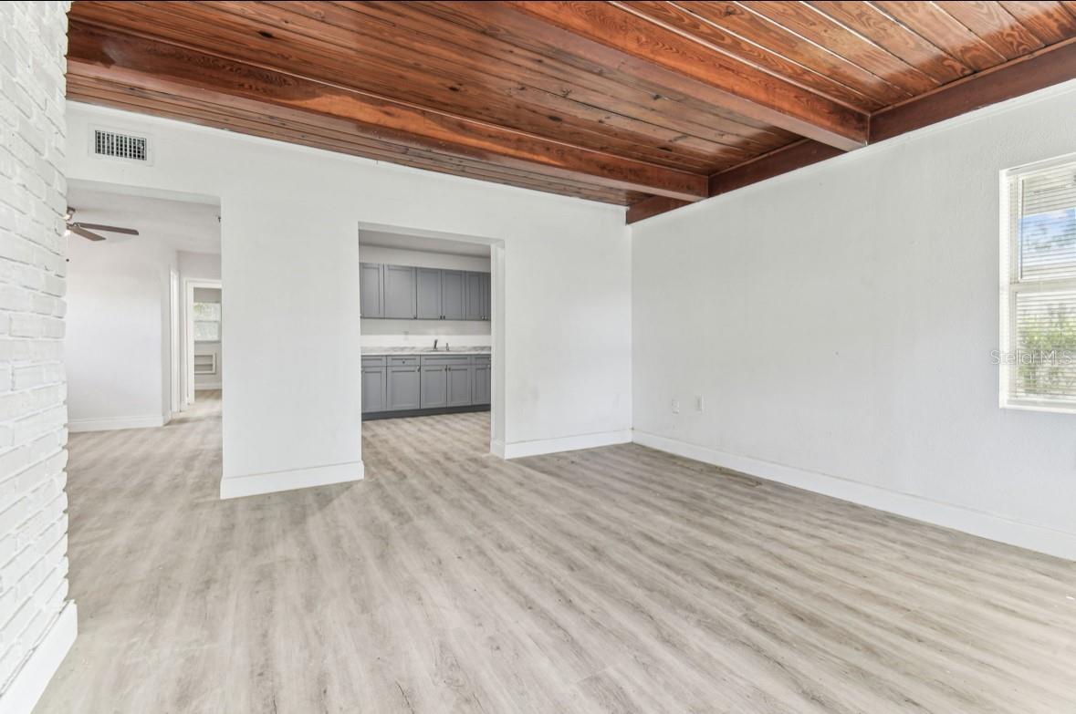 1807 E BOUGAINVILLEA AVE — photo 25