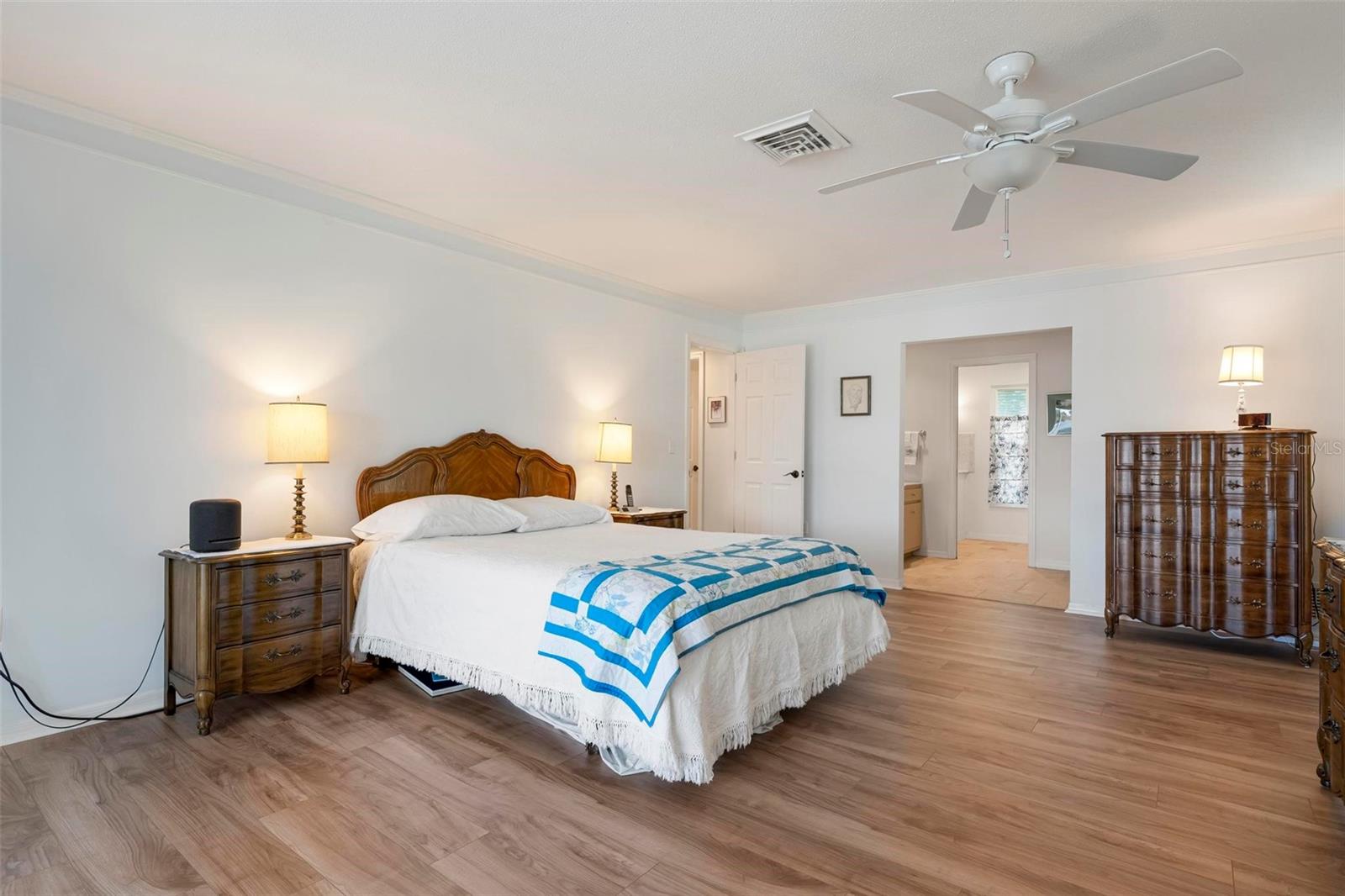 903 PINEHURST LN — photo 20