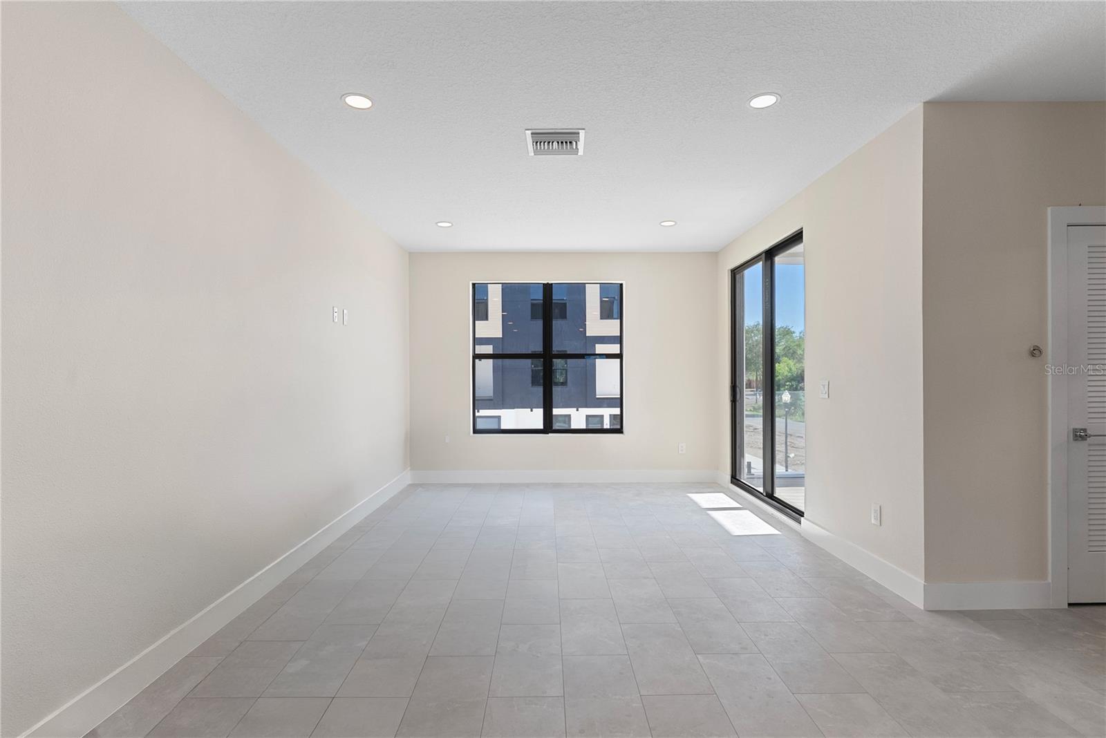 4352 FONTANAROSA VILLAGE CT — photo 12