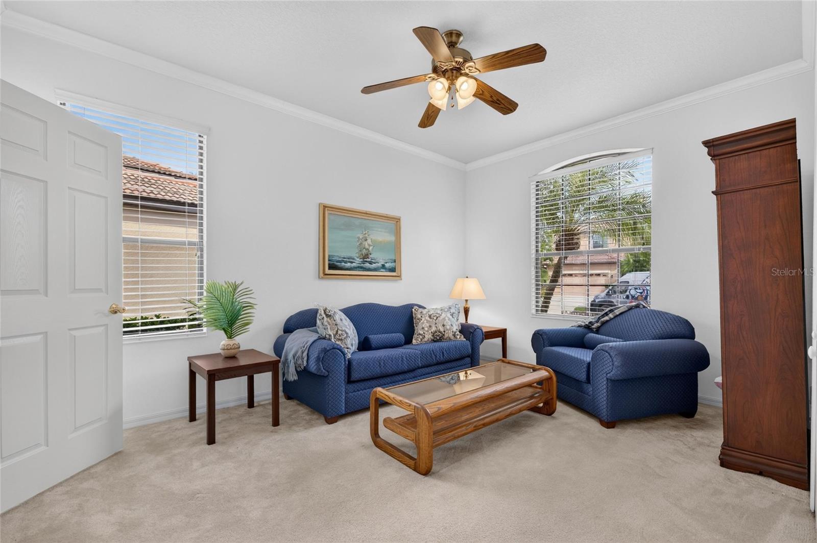 144 SILVER FALLS DR — photo 46