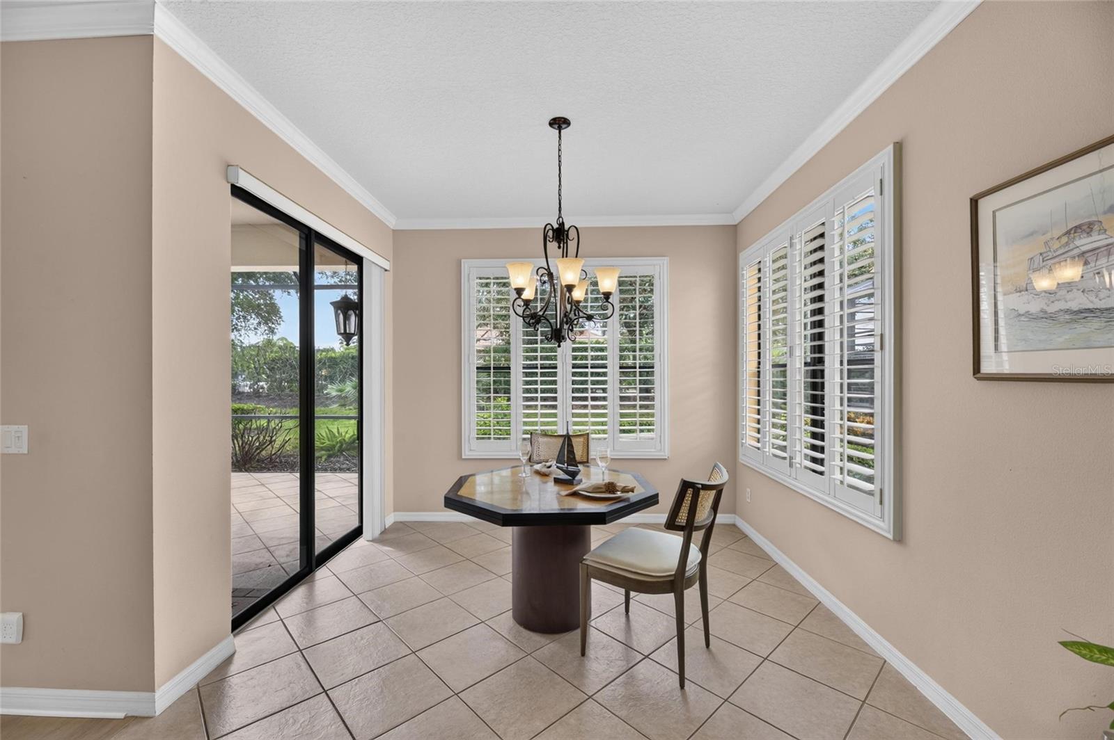 144 SILVER FALLS DR — photo 31