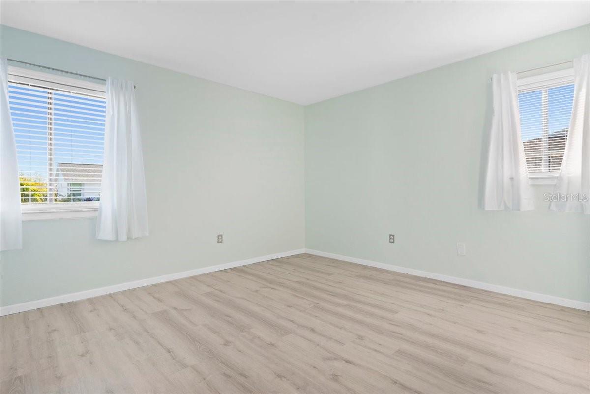 5520 KENWOOD DR — photo 20