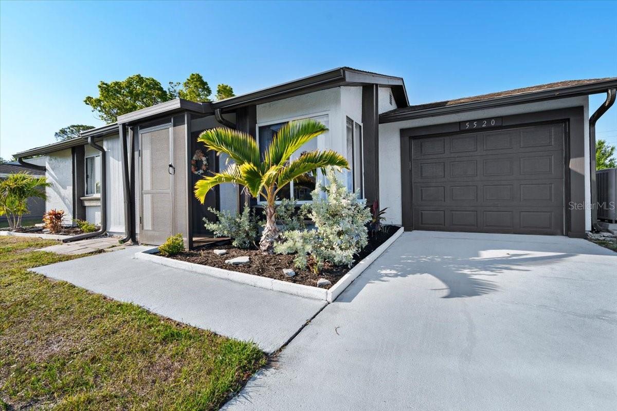 5520 KENWOOD DR — photo 3