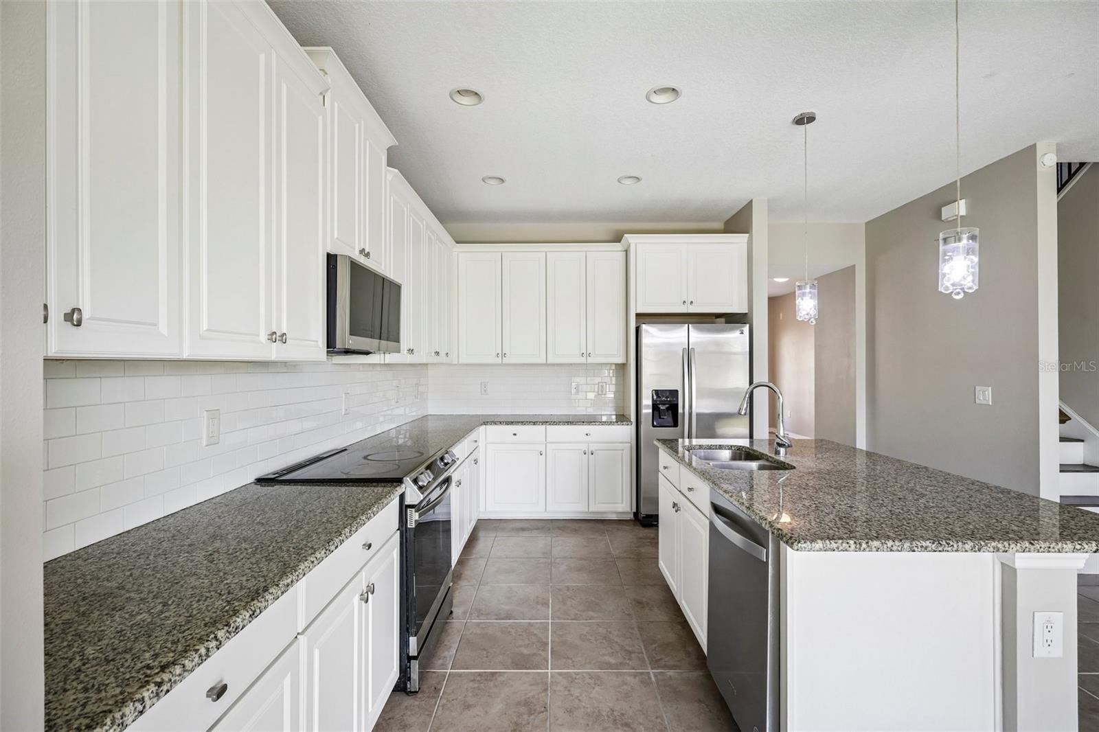 18576 OBREGAN DR — photo 13