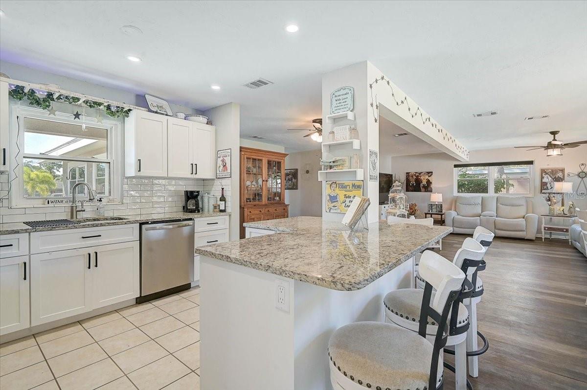 3103 BROWNING ST — photo 11