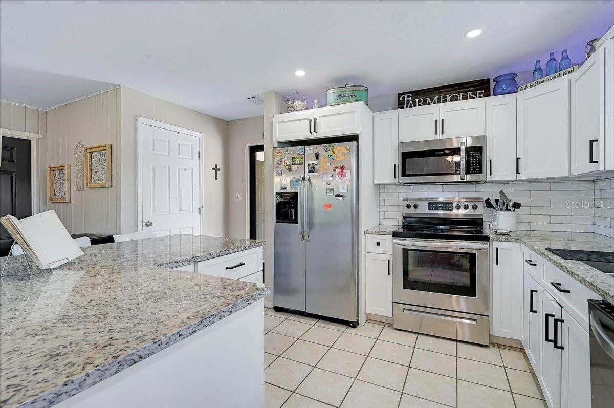 3103 BROWNING ST — photo 13
