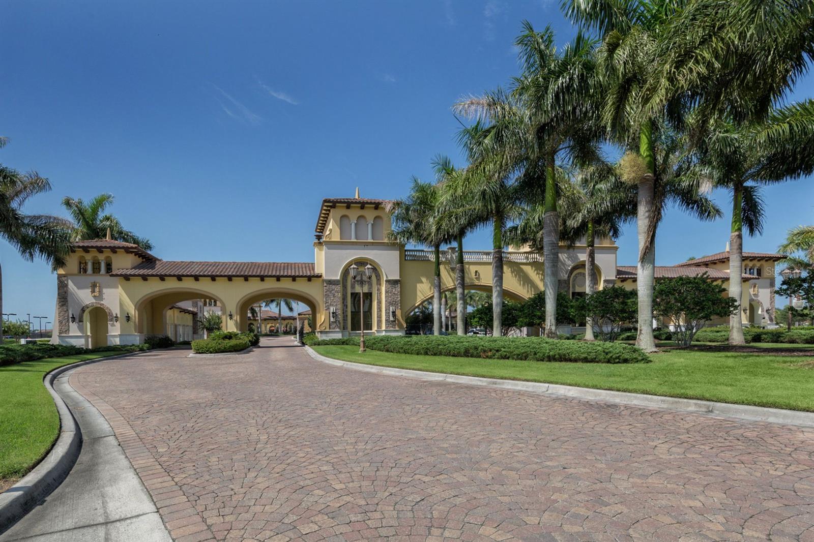 20680 TRATTORIA LOOP — photo 47