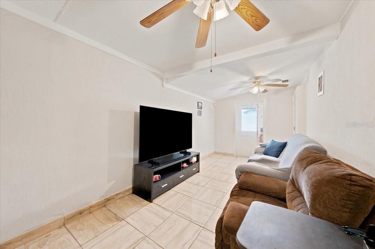9110 BAYMEADOW CT — photo 18