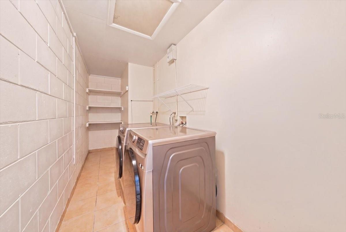 9110 BAYMEADOW CT — photo 16