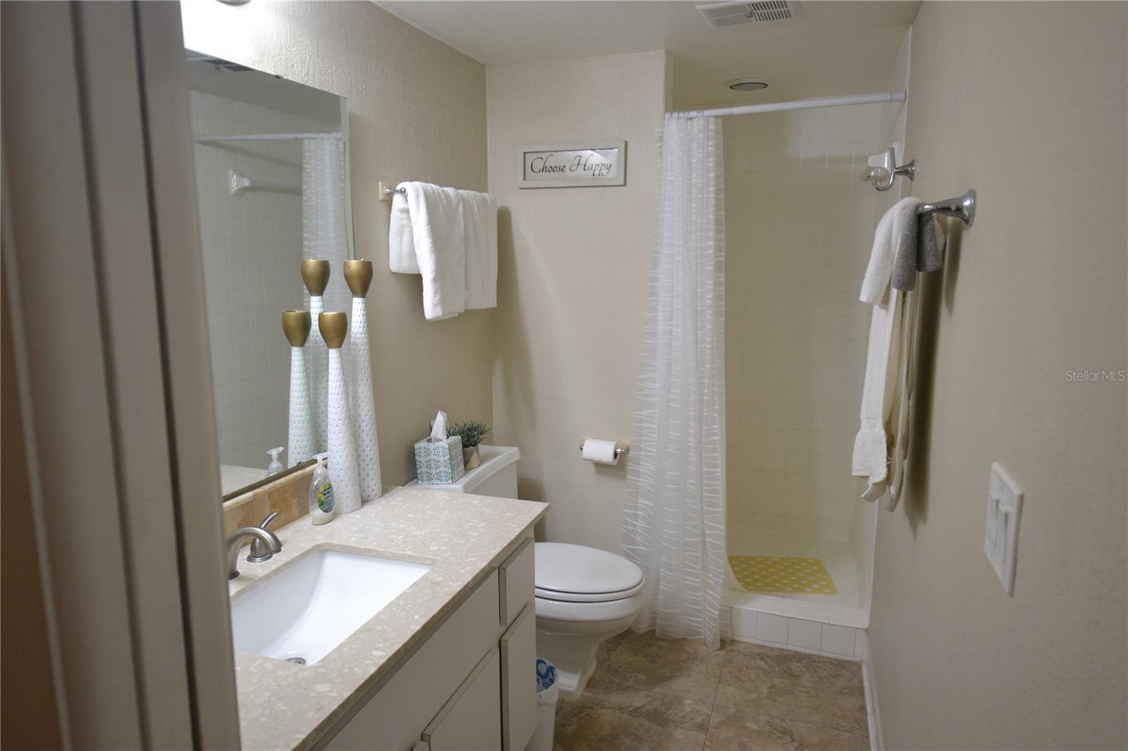 278 CYPRESS LN — photo 27