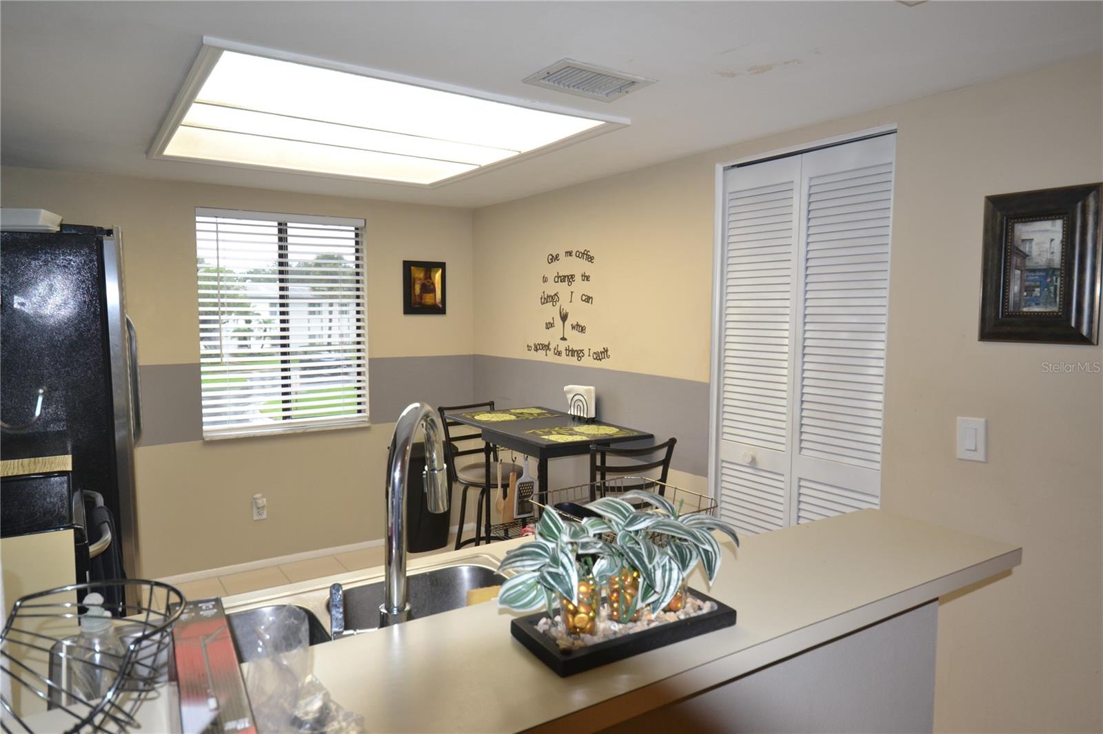 278 CYPRESS LN — photo 38