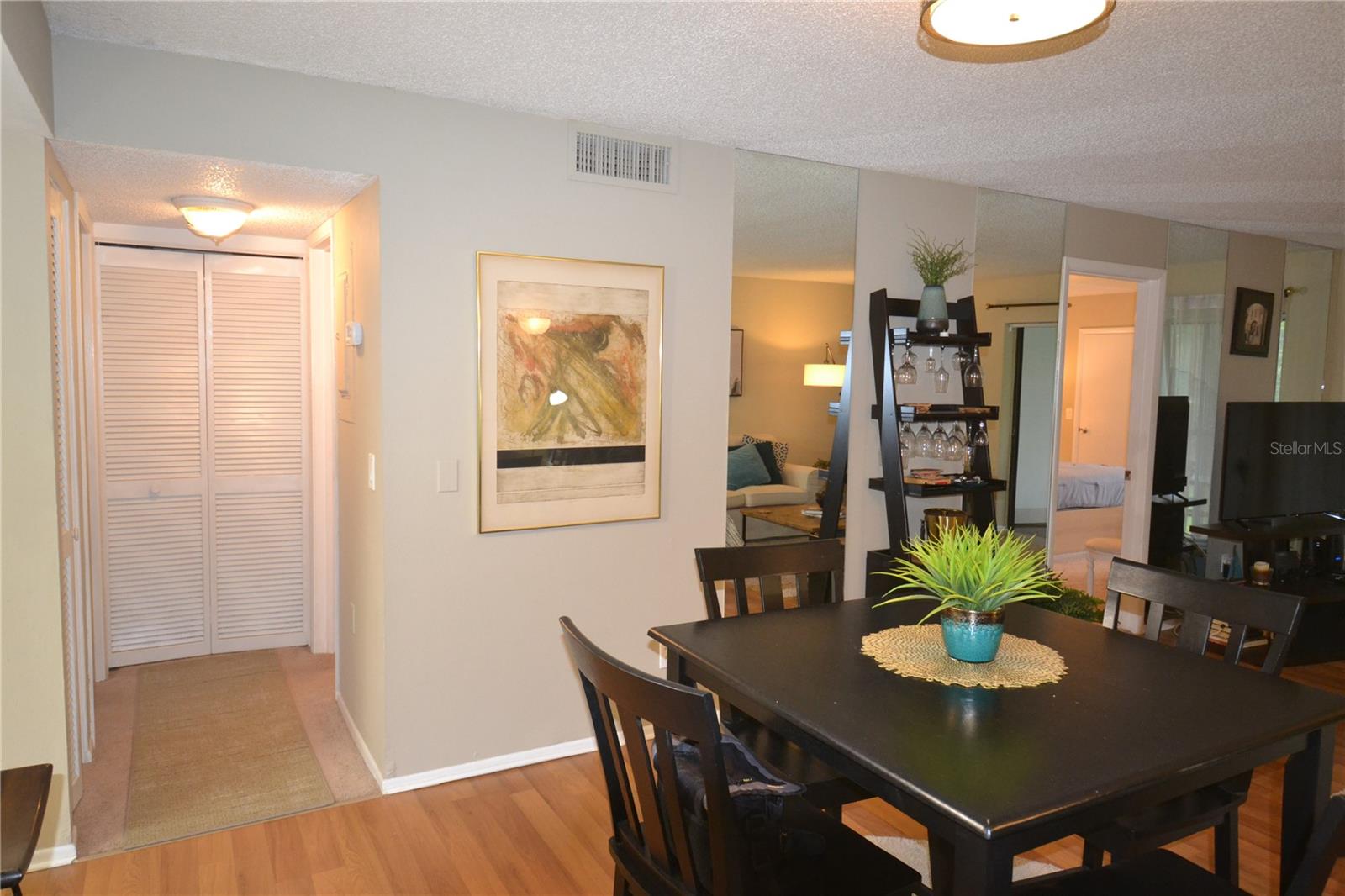 278 CYPRESS LN — photo 11