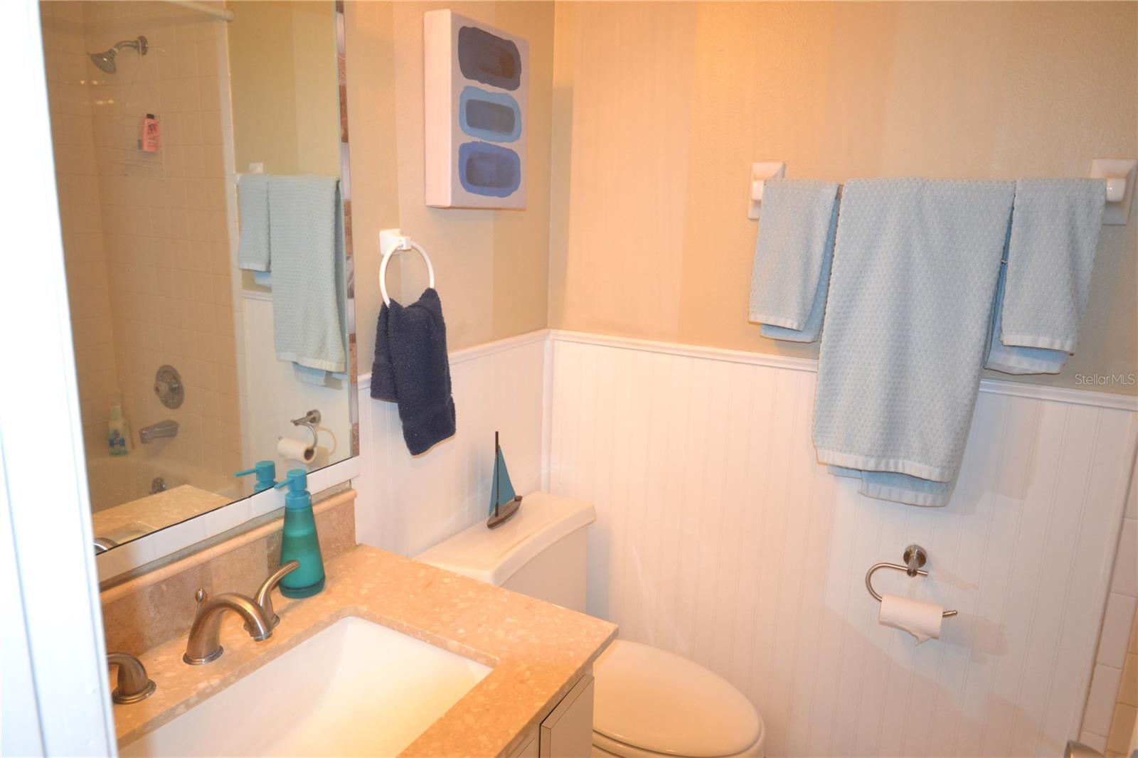 278 CYPRESS LN — photo 33