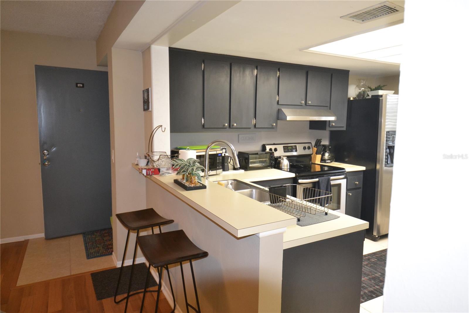 278 CYPRESS LN — photo 35