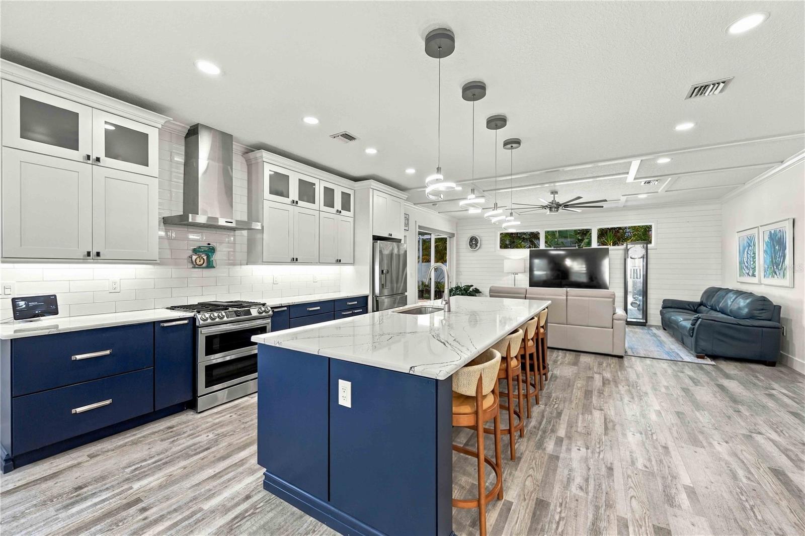 432 W GATE DR — photo 16