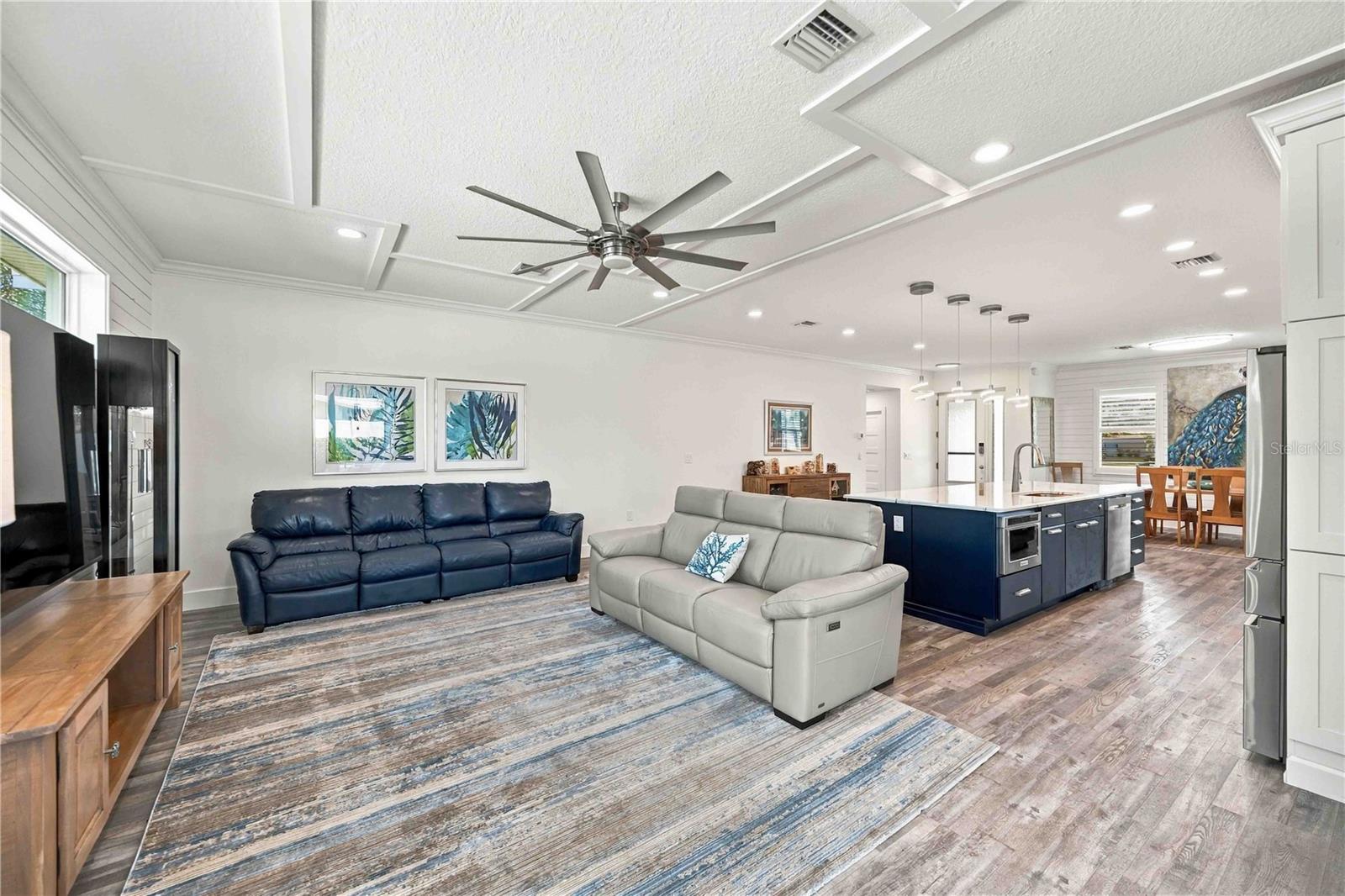 432 W GATE DR — photo 6