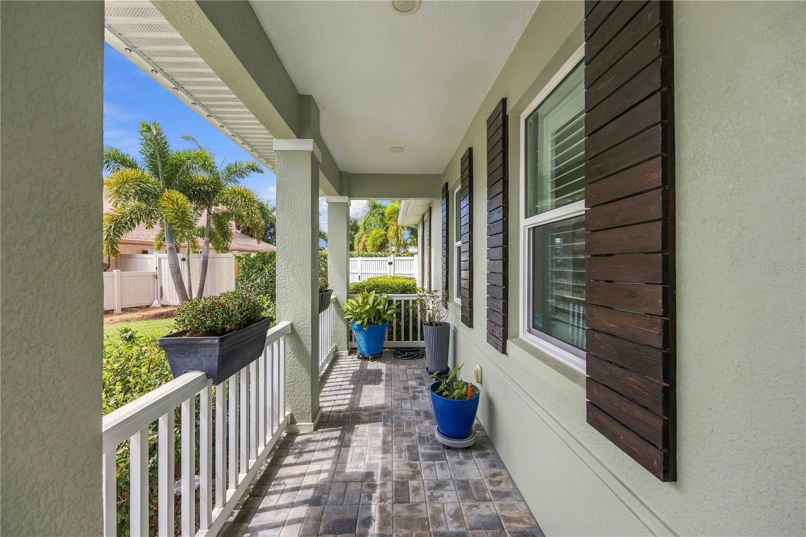 432 W GATE DR — photo 3