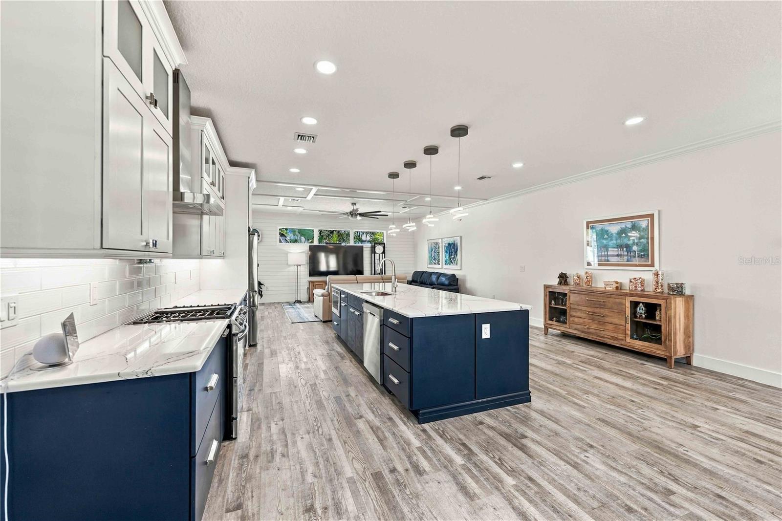 432 W GATE DR — photo 15