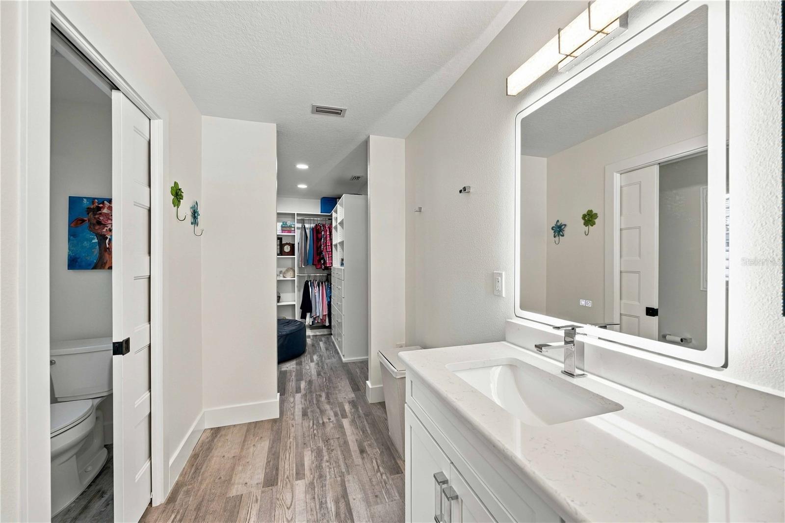 432 W GATE DR — photo 37