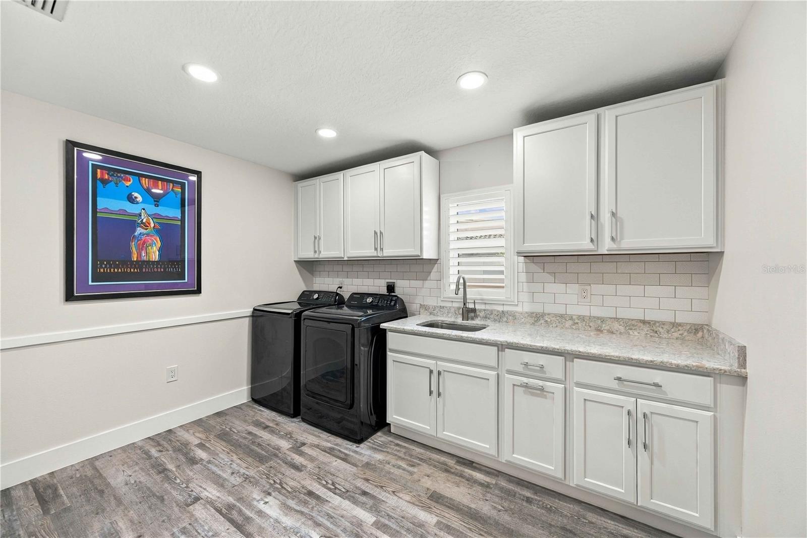 432 W GATE DR — photo 39