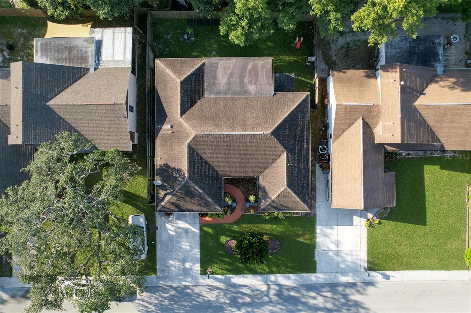 7740 TURNBRIDGE DR — photo 38