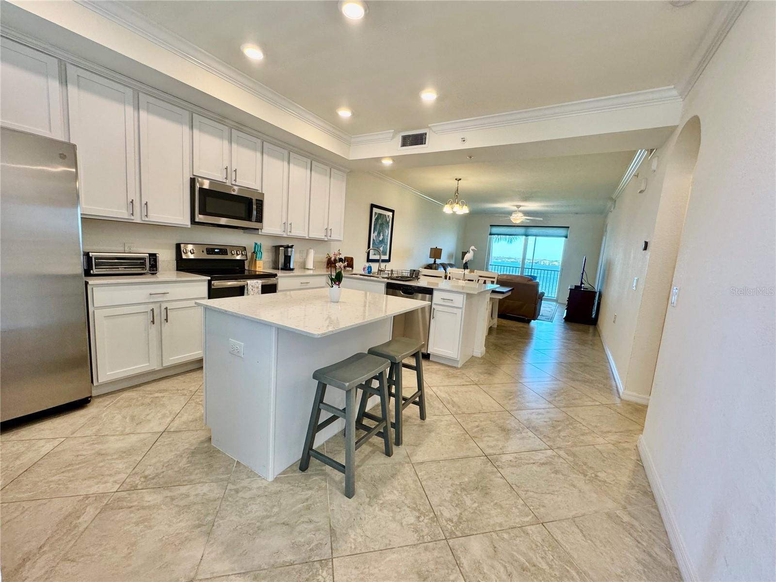 1020 TIDEWATER SHORES LOOP #304 — photo 4