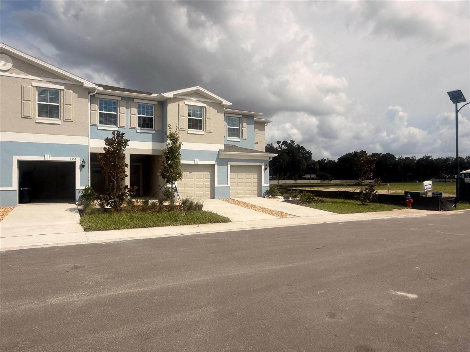 5339 MARITIME BREEZE LOOP — photo 4