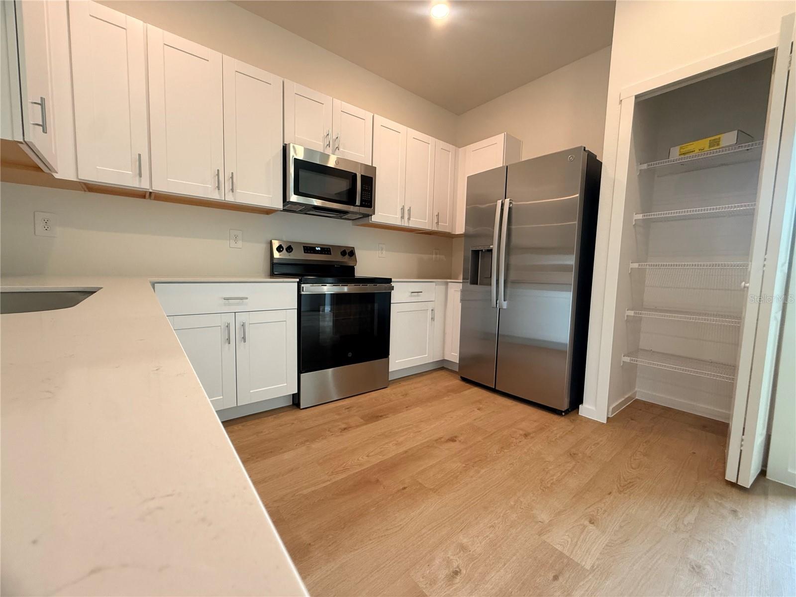 5339 MARITIME BREEZE LOOP — photo 12