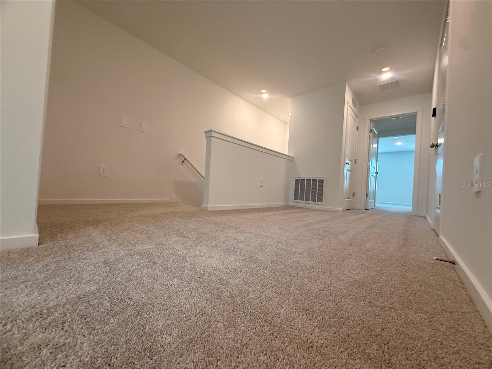 5339 MARITIME BREEZE LOOP — photo 29