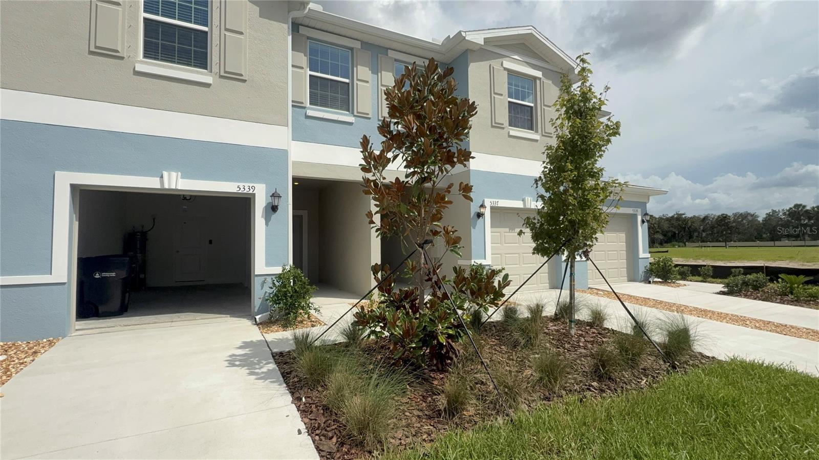 5339 MARITIME BREEZE LOOP — photo 2