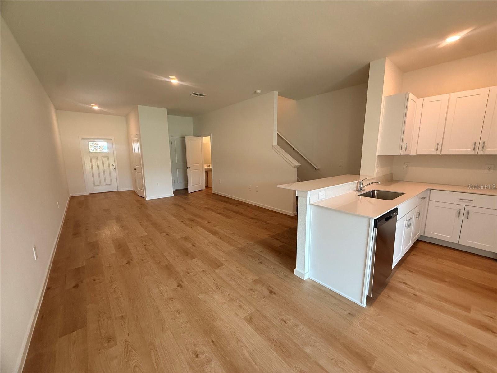 5339 MARITIME BREEZE LOOP — photo 17