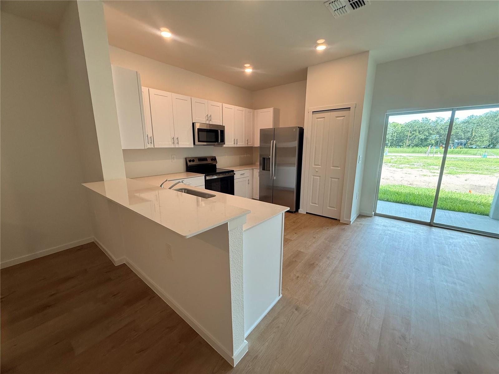 5339 MARITIME BREEZE LOOP — photo 14