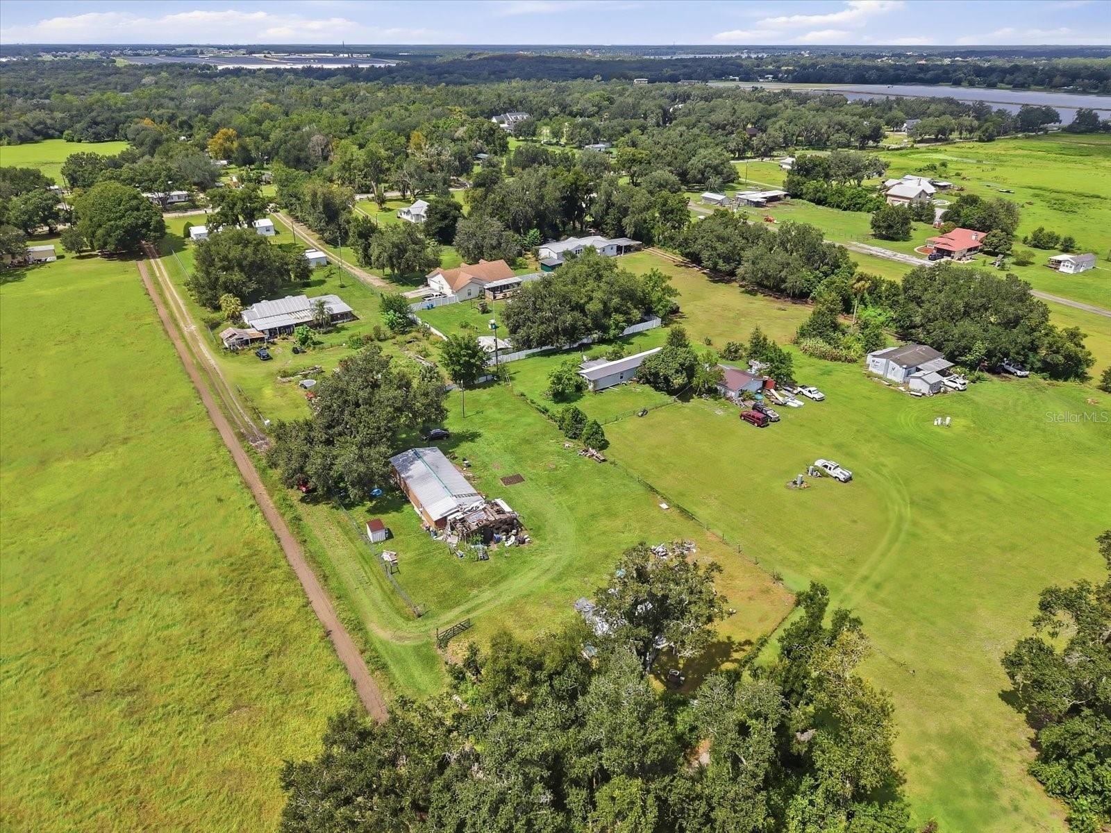 7214 BROKEN OAK DR — photo 12