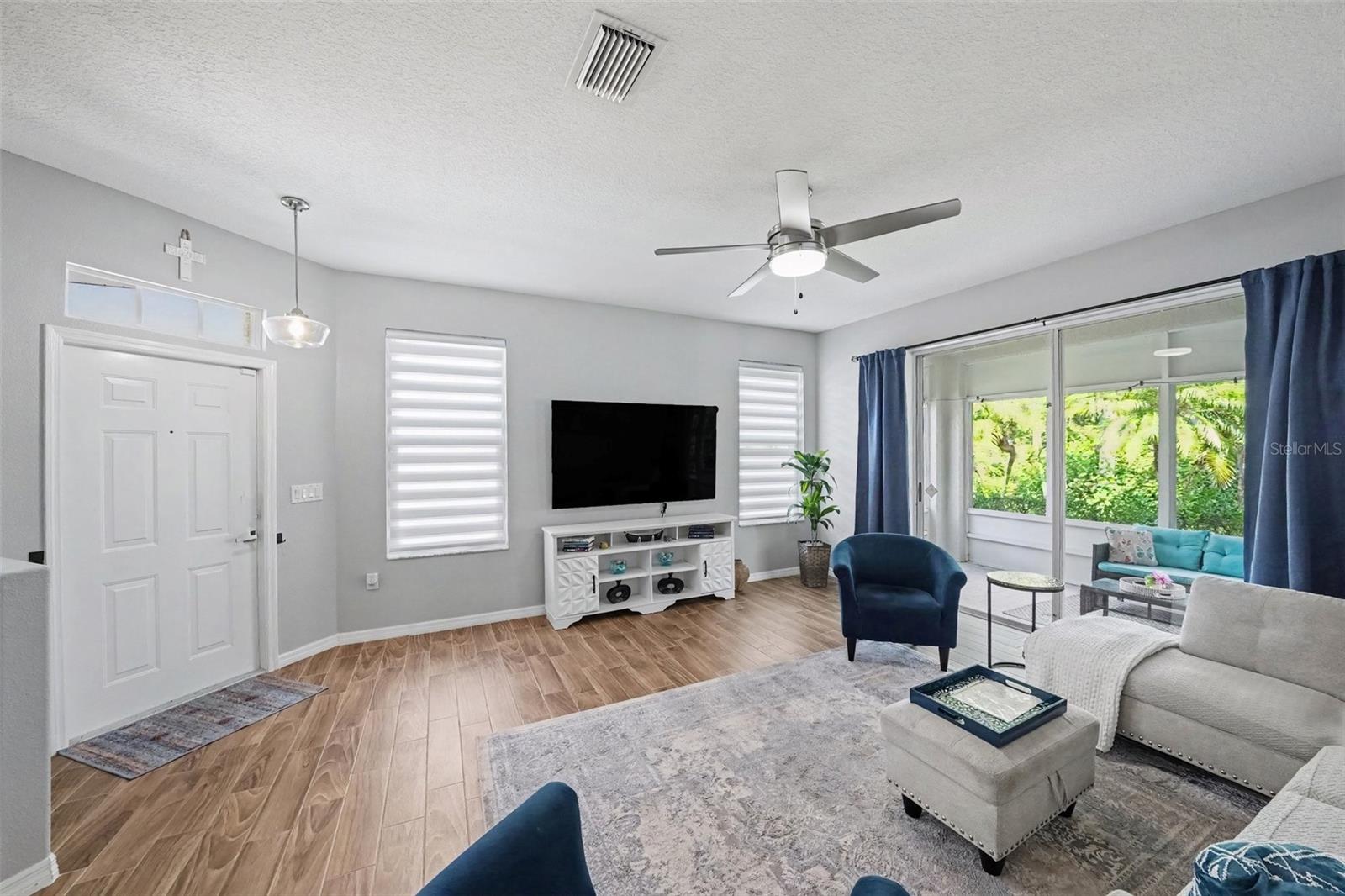 34825 DOUBLE EAGLE CT — photo 8
