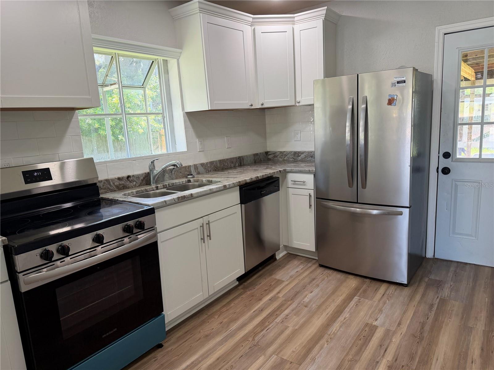 5118 BEHMS CT — photo 16