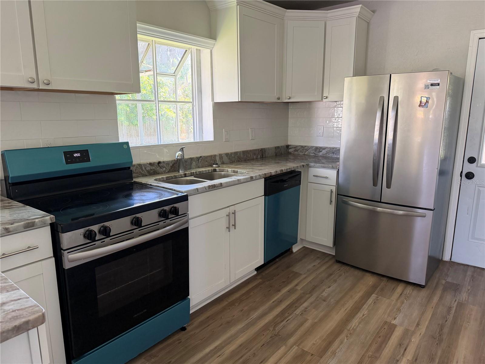 5118 BEHMS CT — photo 18